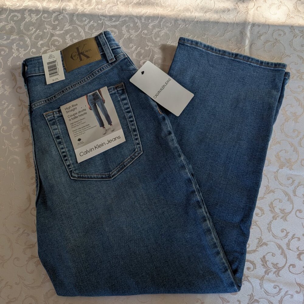 32W x 27L Women's CALVIN KLEIN stretch denim High rise straight leg crop jeans - Picture 4 of 5